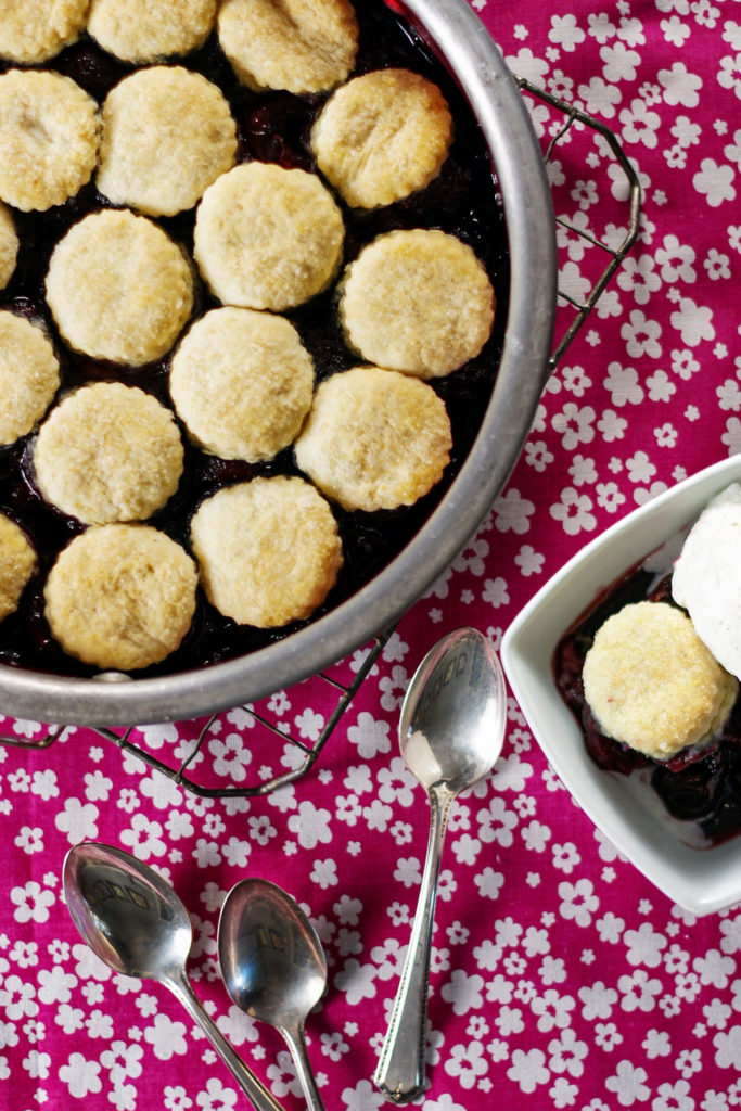 simple cherry cobbler recipe