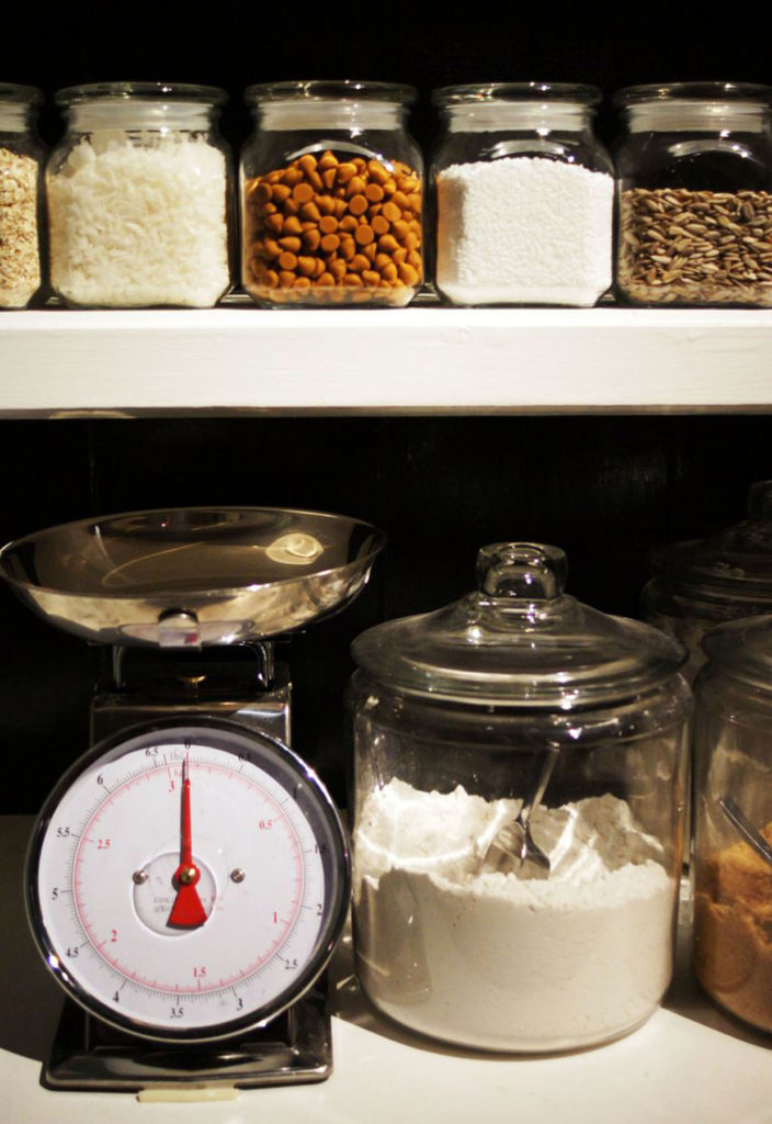 pantry organization tips and checklist