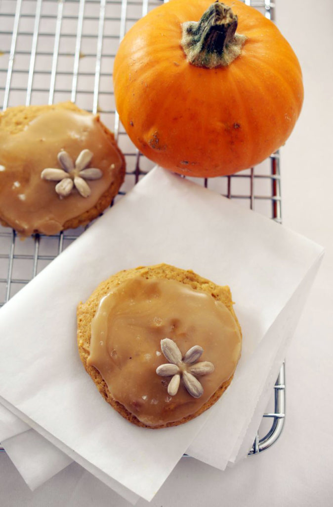 pumpkin cookie with salted caramel glaze recipe