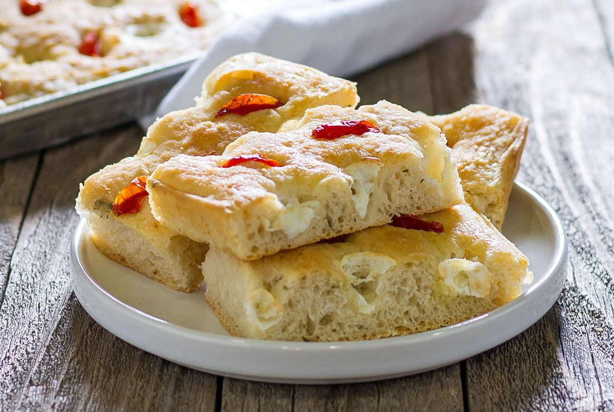 Rise up: Focaccia with Tomato and Mozzarella - today&amp;#39;s nest